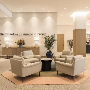 https://senator-barcelona-spa-hotel.catalonia-hotels.com