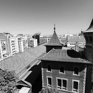 Argo 2*, Barcelona Espanha